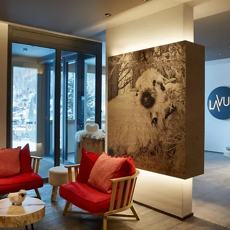 Appartement With Fascinating Views Over *